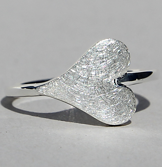 Silberring | sharp heart quer