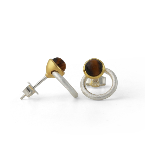 Silberohrstecker mit 5mm Tiegerauge, 18ct vergoldet