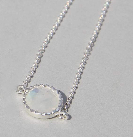 Silberarmband mit Mondstein | Spring sparkle